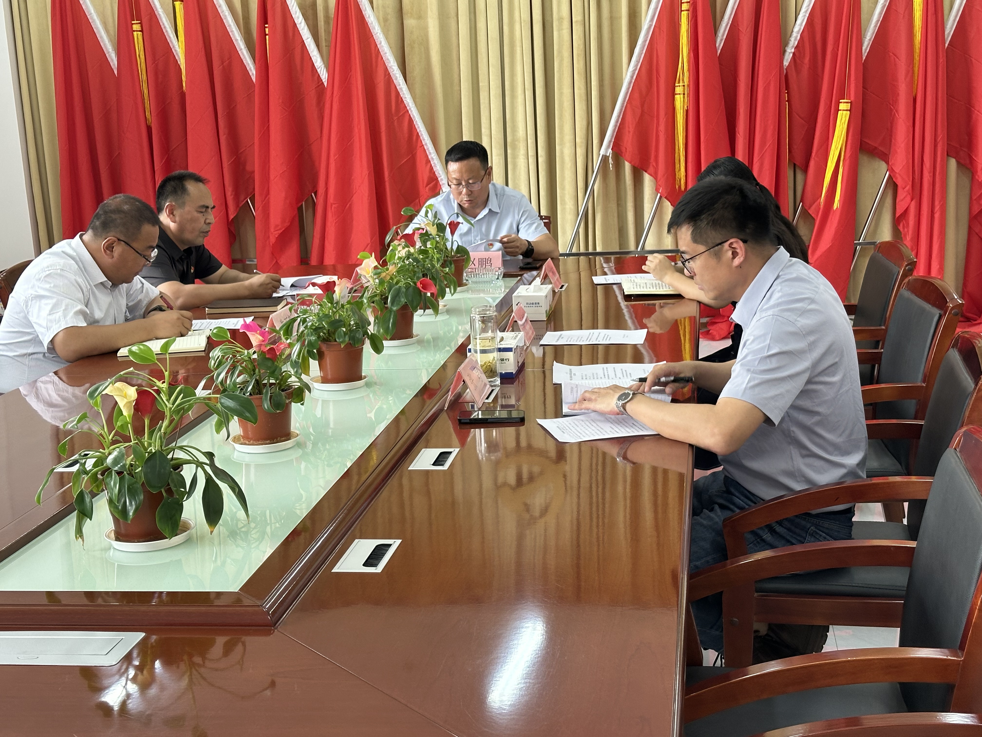 强化统筹 压实责任(图1)